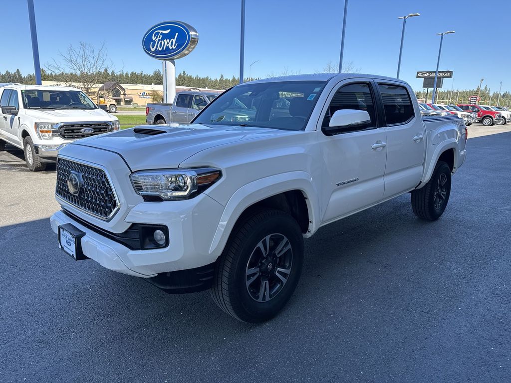 Used 2019 Toyota Tacoma TRD Sport with VIN 5TFCZ5AN6KX206637 for sale in Coeur D Alene, ID