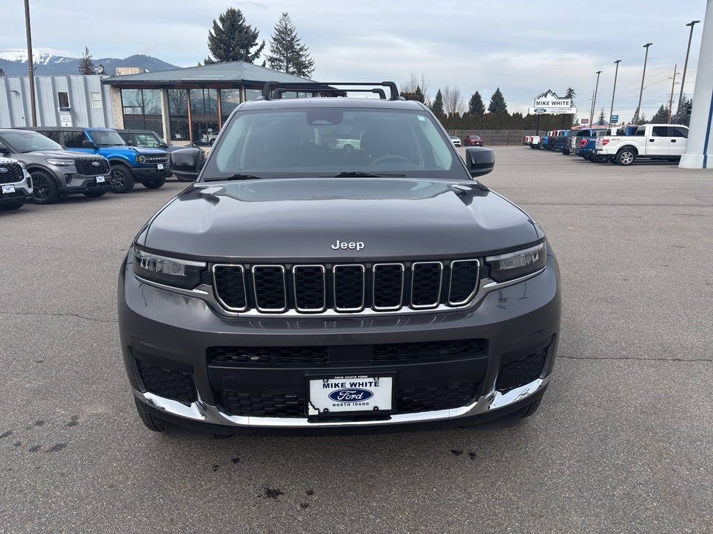 Used 2024 Jeep Grand Cherokee L Laredo SUV