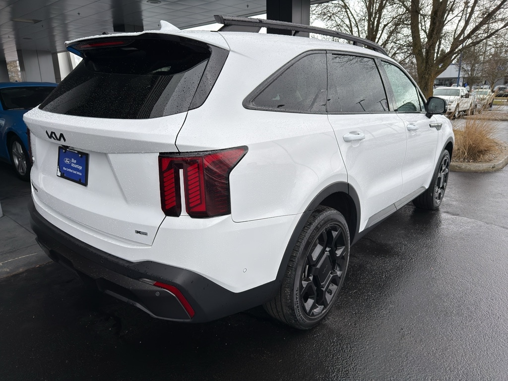 Used 2025 Kia Sorento SX SUV