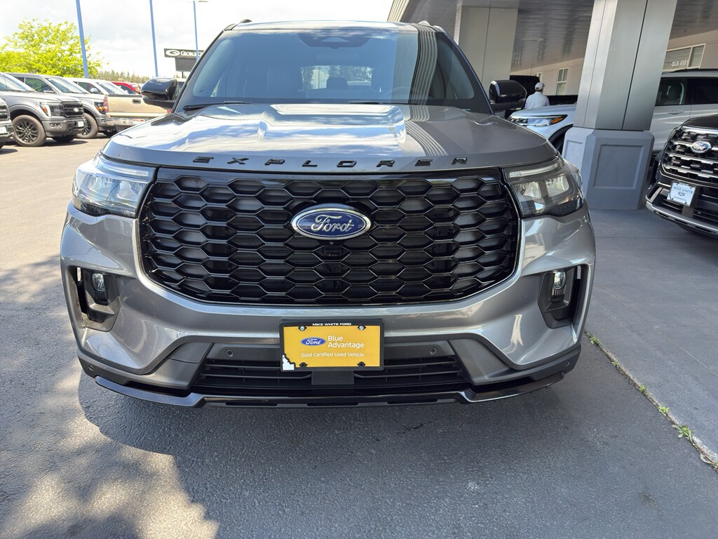 Used 2025 Ford Explorer ST-Line SUV