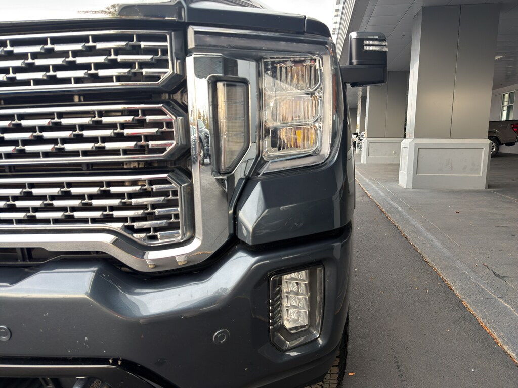 Used 2020 GMC Sierra 2500HD Denali Crew Cab Short Bed Truck