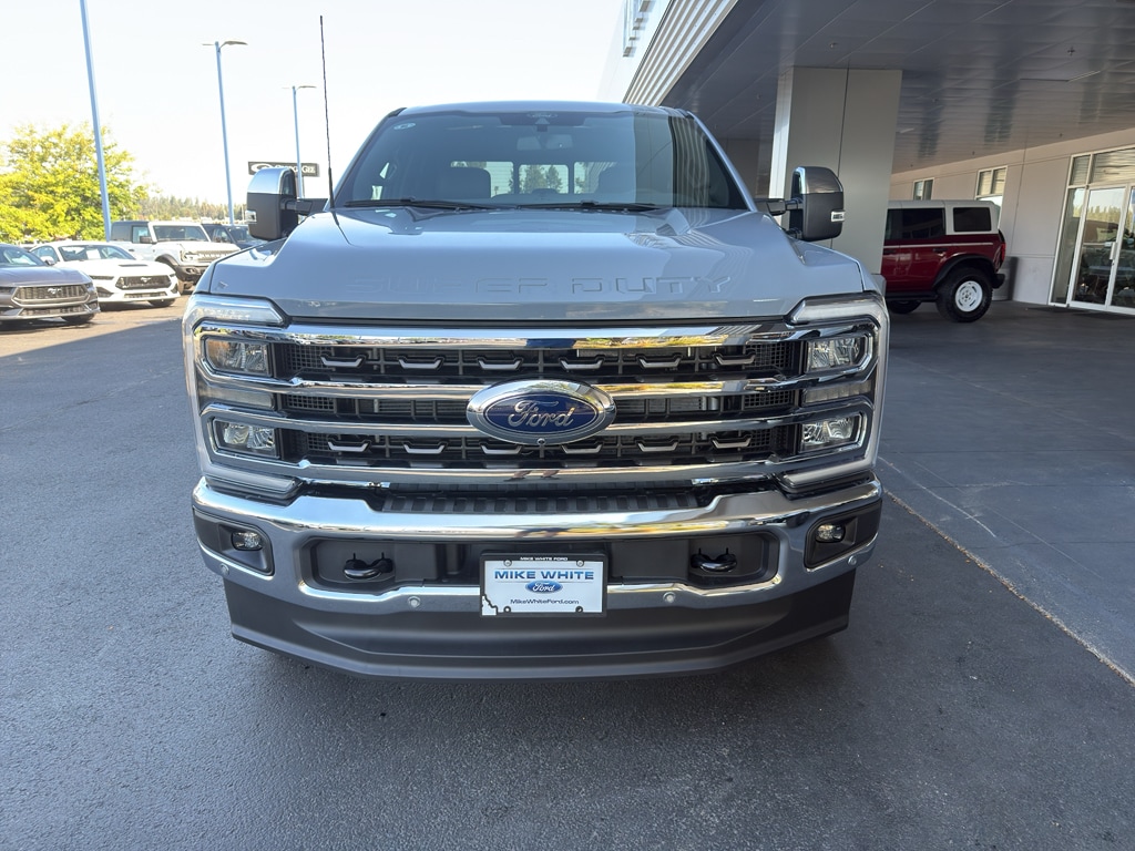 New 2026 Ford F-350 King Ranch Truck Crew Cab