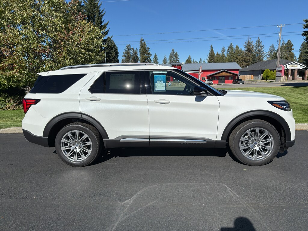 2025 Ford Explorer Platinum photo 3