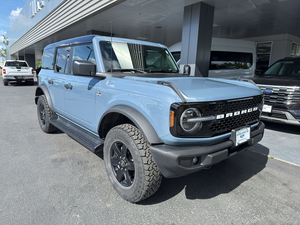 2025 Ford Bronco Outer Banks 4x4's photo