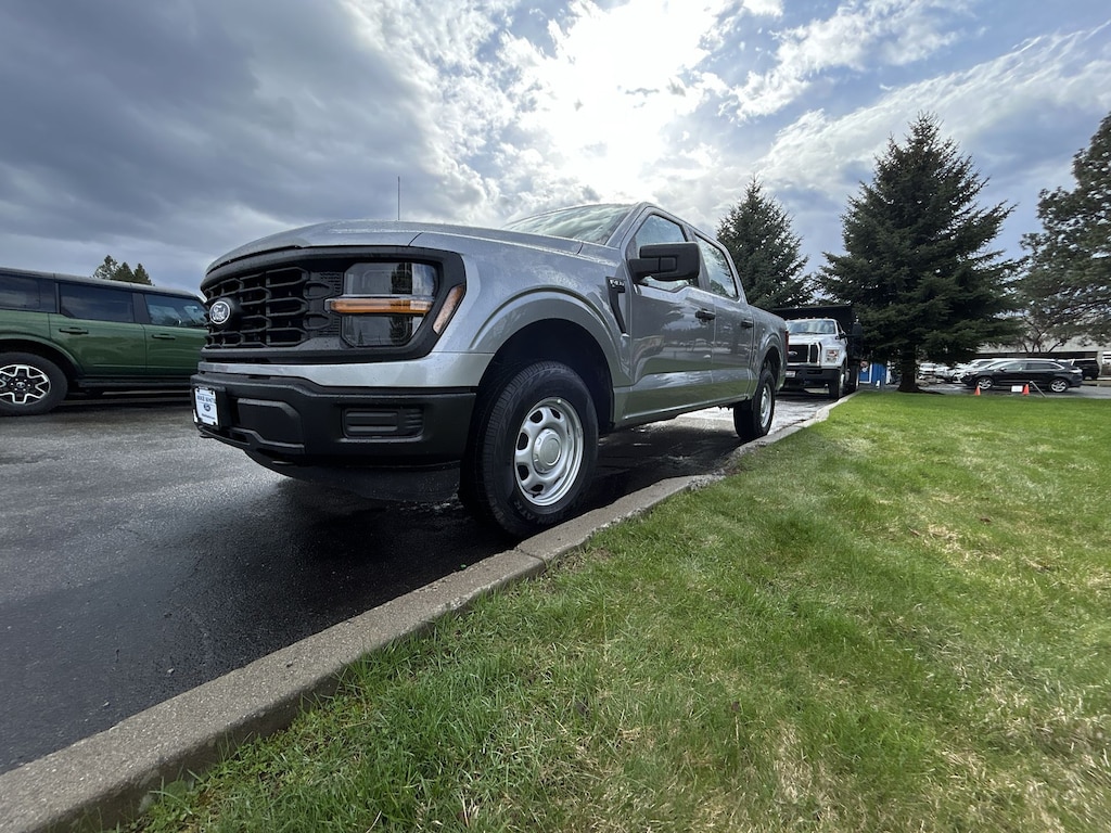 New 2025 Ford F-150 XL Truck SuperCrew Cab