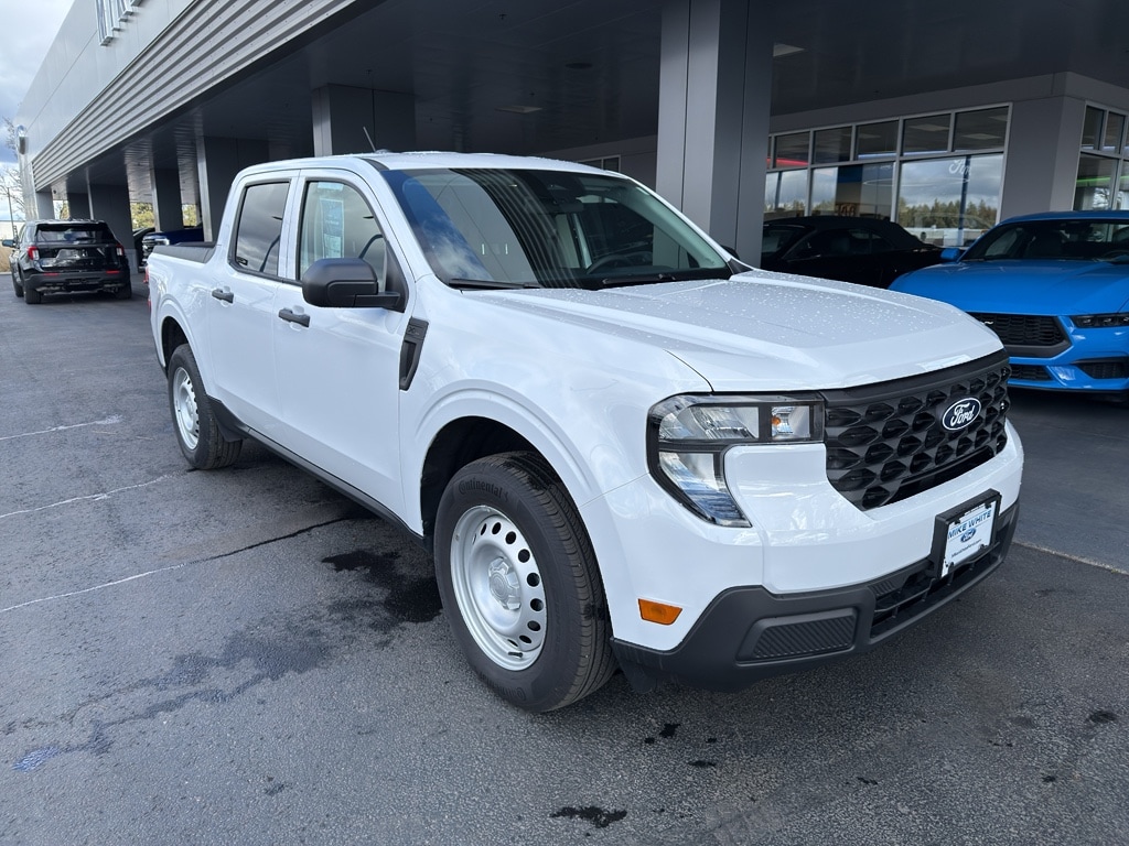 New 2025 Ford Maverick XL Truck SuperCrew
