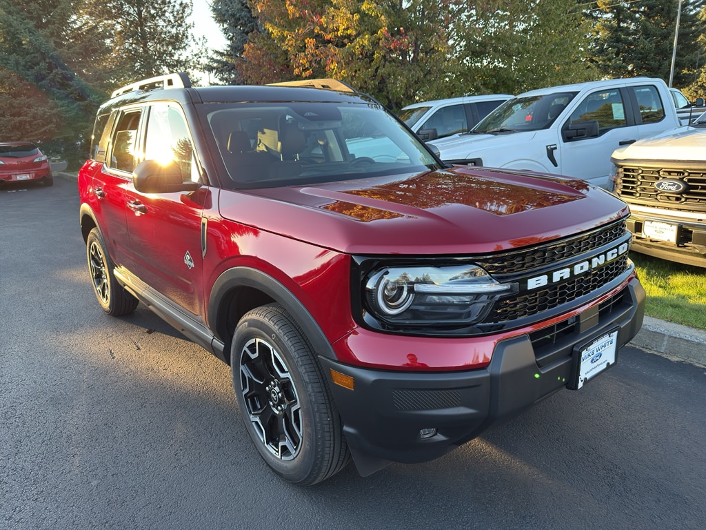 2025 Ford Bronco Sport Outer Banks's photo