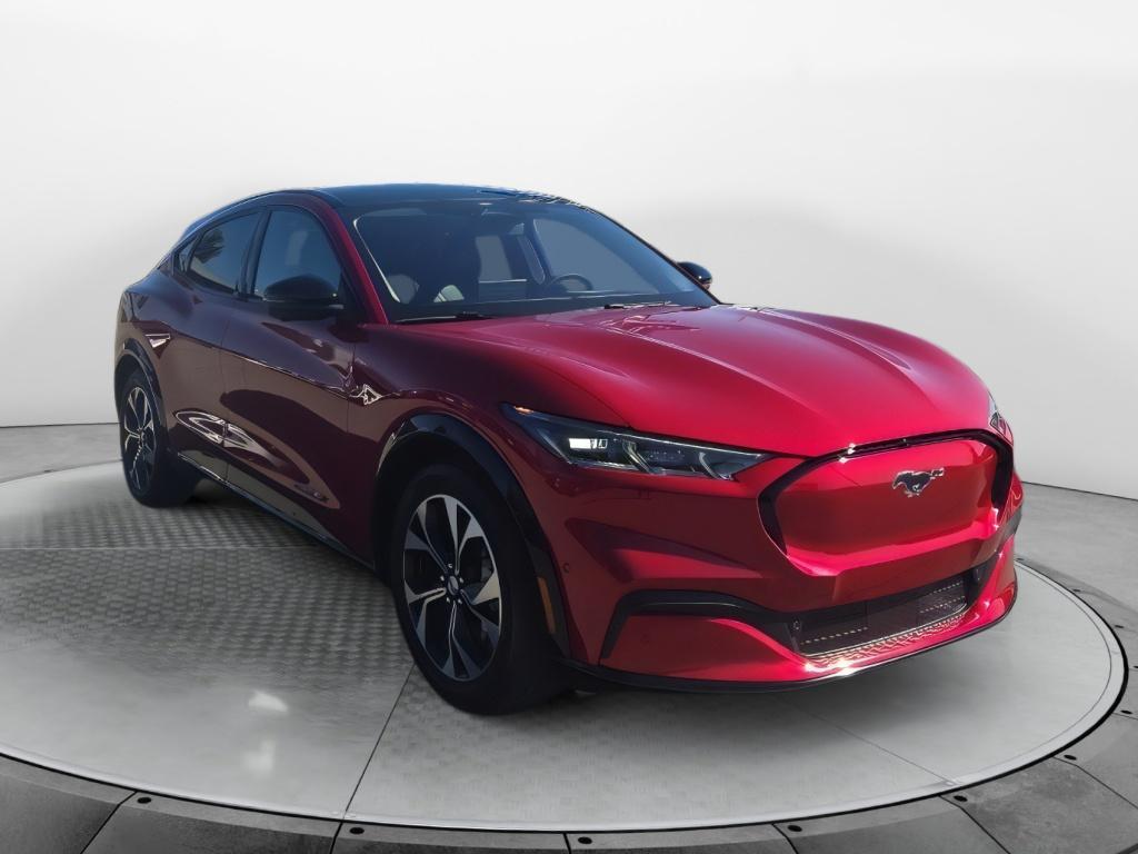 2021 Ford Mustang-Mach-e Premium's photo