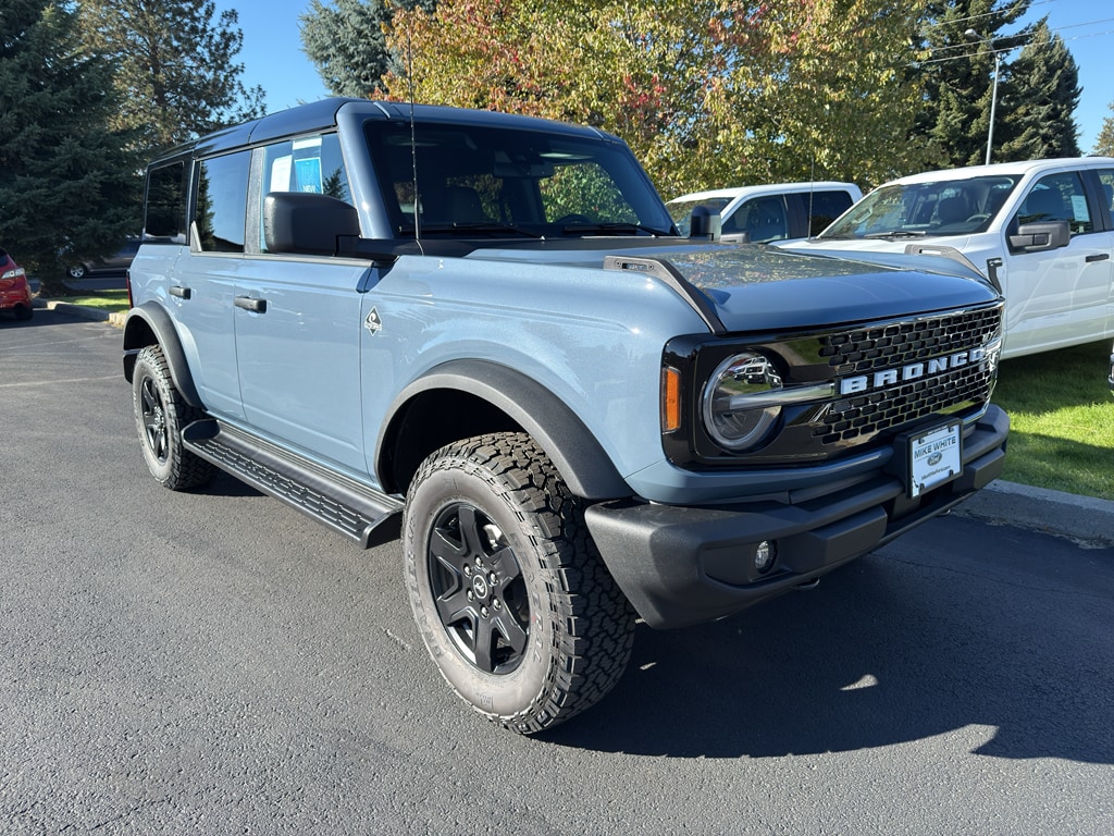 New 2025 Ford Bronco Outer Banks SUV