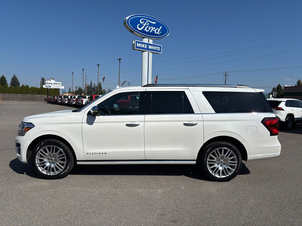 2024 Ford Expedition MAX Platinum photo 2