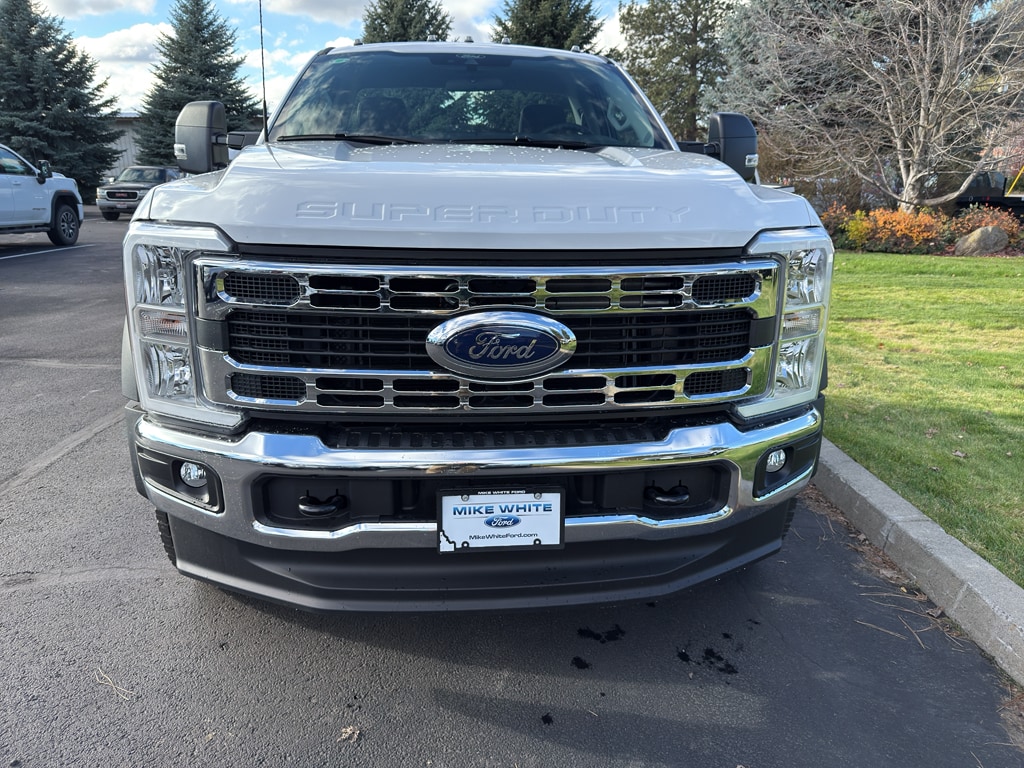 New 2026 Ford F-550 Chassis Truck Regular Cab