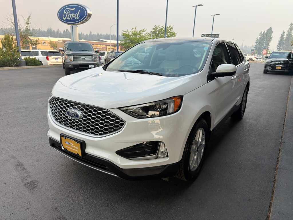 Used 2024 Ford Edge SEL SUV