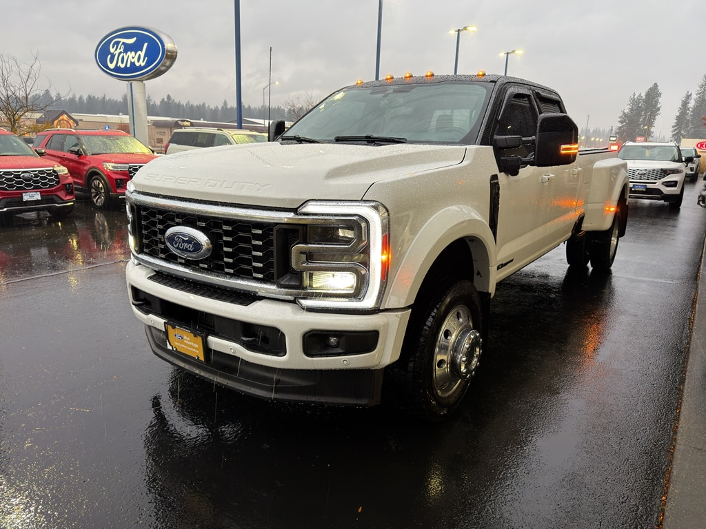 Used 2025 Ford F-450 Platinum DRW Crew Cab Long Bed Truck