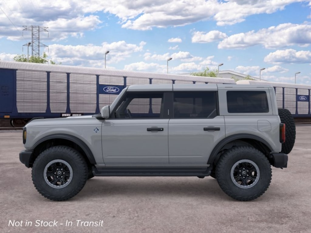 New 2026 Ford Bronco Outer Banks SUV