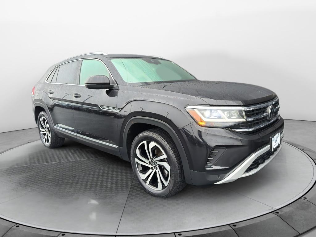 2022 Volkswagen Atlas Cross Sport SEL's photo