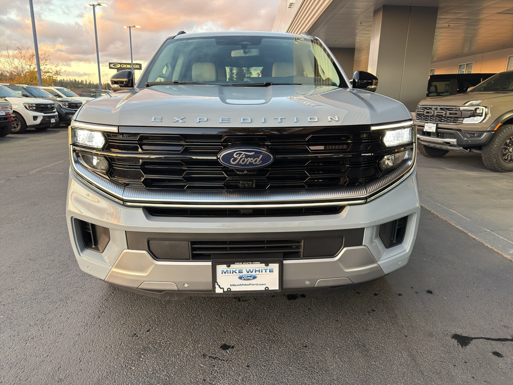 New 2025 Ford Expedition Platinum SUV