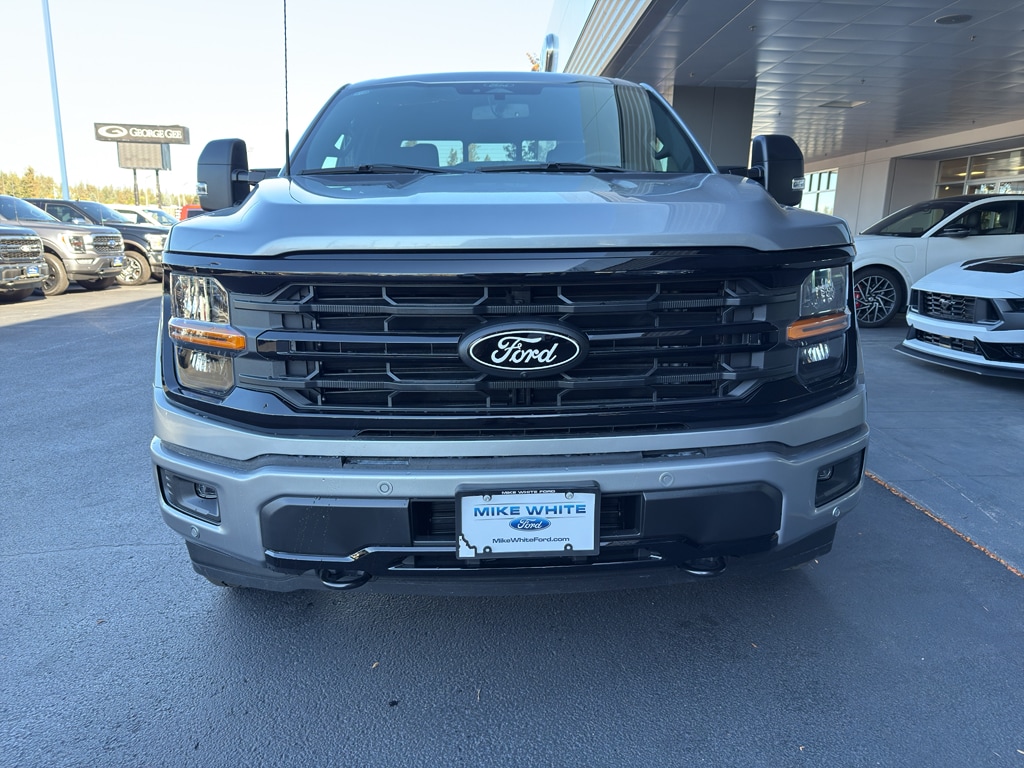 New 2025 Ford F-150 XLT Truck SuperCrew Cab