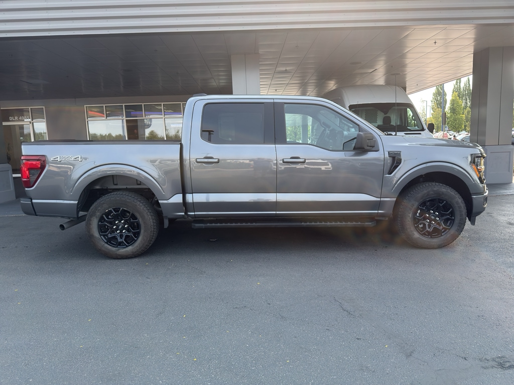 New 2026 Ford F-150 XLT Truck SuperCrew Cab