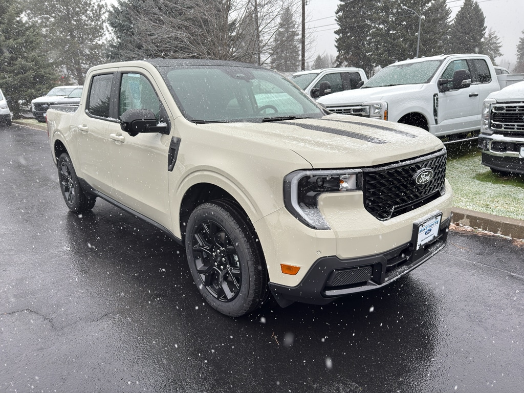 2025 Ford Maverick Lariat's photo