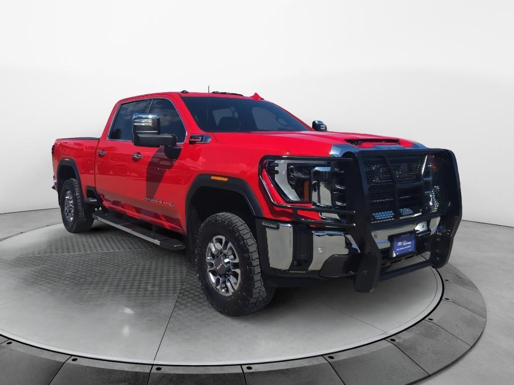 2024 GMC Sierra 4WD Crew Cab Standard Box SLT's photo