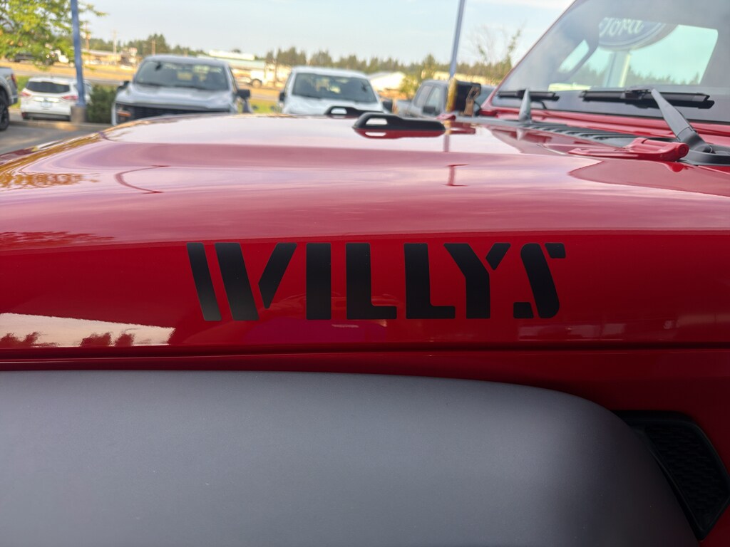 Used 2025 Jeep Wrangler