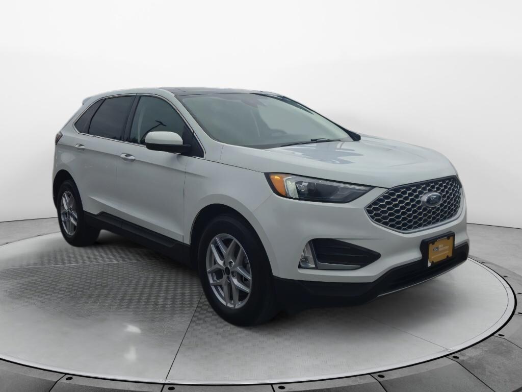 Used 2024 Ford Edge SEL SUV