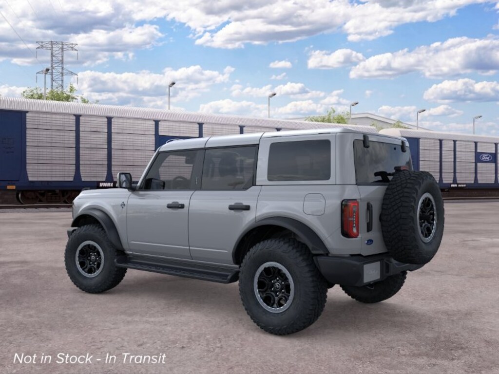New 2026 Ford Bronco Outer Banks SUV