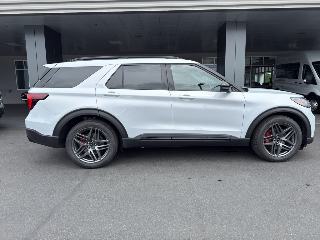 New 2026 Ford Explorer ST SUV