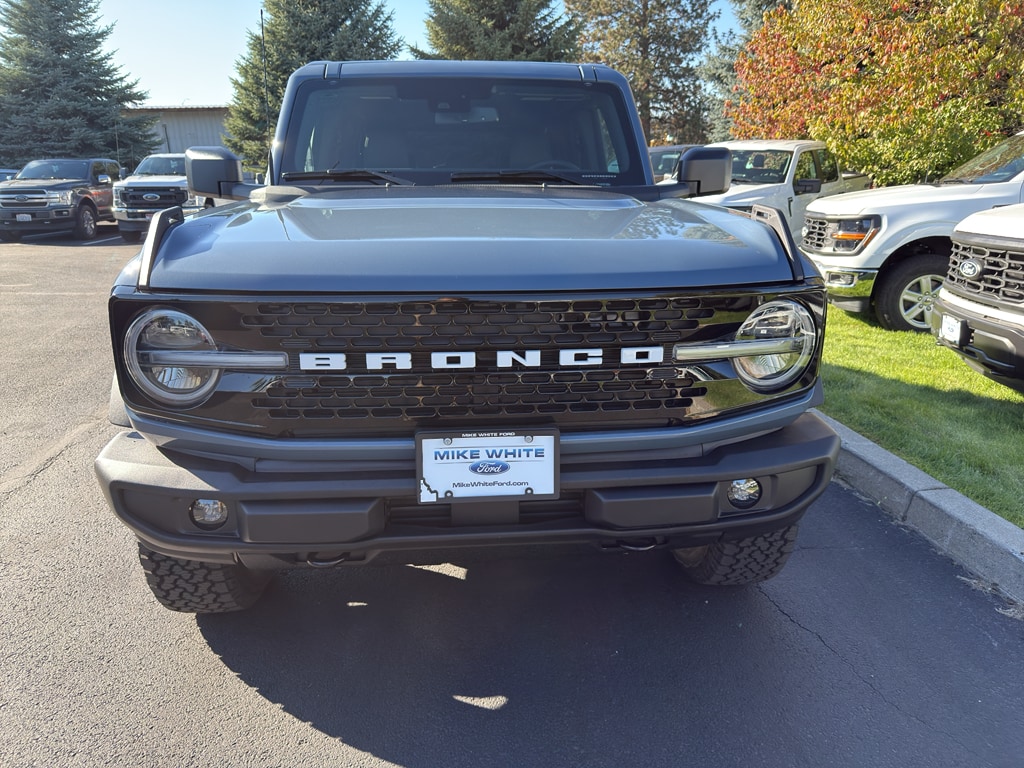 New 2025 Ford Bronco Outer Banks SUV