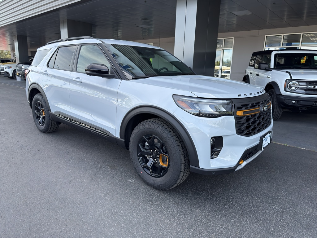 2026 Ford Explorer Tremor 4WD's photo