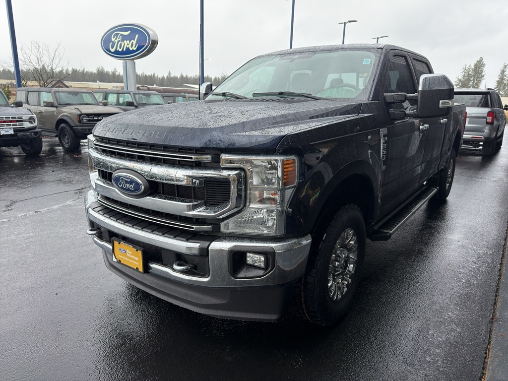 Used 2022 Ford F-250 XLT Crew Cab Short Bed Truck