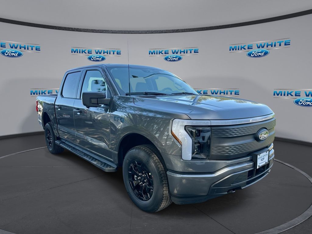 2025 Ford F-150 Lightning XLT's photo