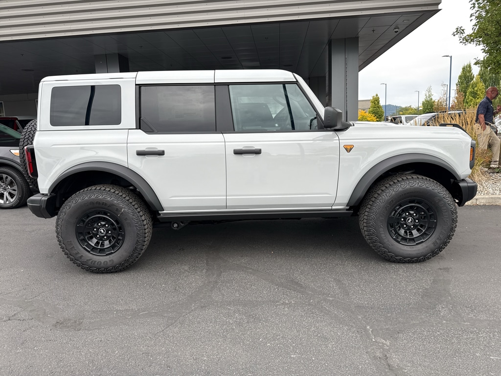 New 2026 Ford Bronco Badlands SUV