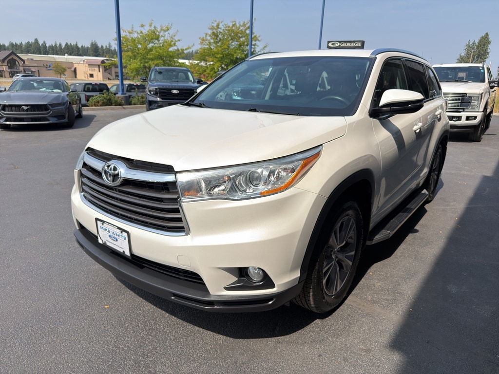 Used 2014 Toyota Highlander XLE SUV