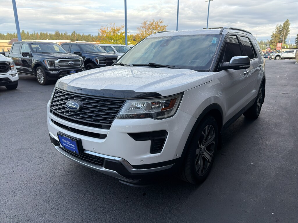 2018 Ford Explorer Platinum photo 3