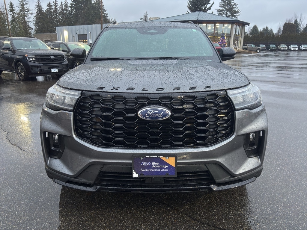 Used 2025 Ford Explorer ST-Line SUV