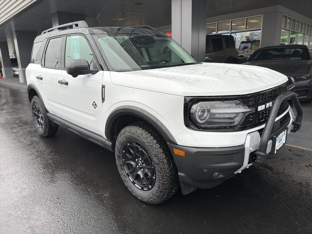 2025 Ford Bronco Sport Outer Banks's photo