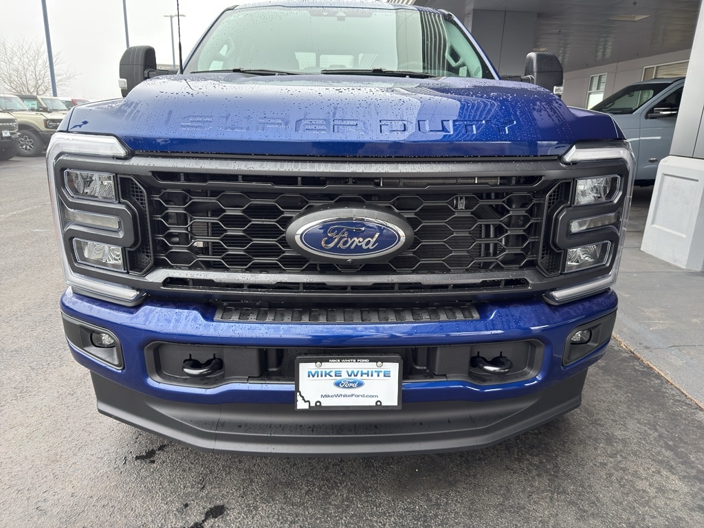 New 2026 Ford F-250 XL Truck Crew Cab