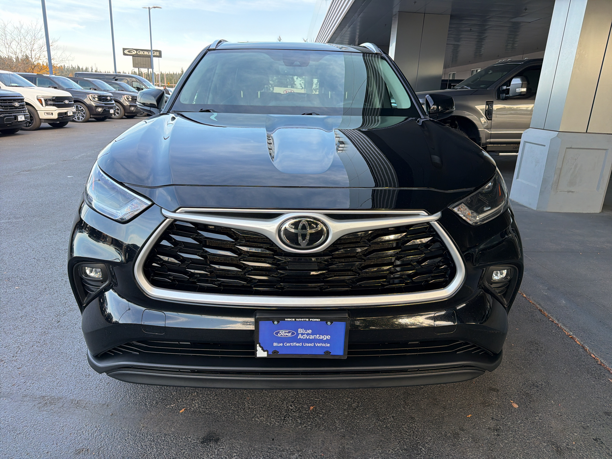 Used 2021 Toyota Highlander XLE SUV