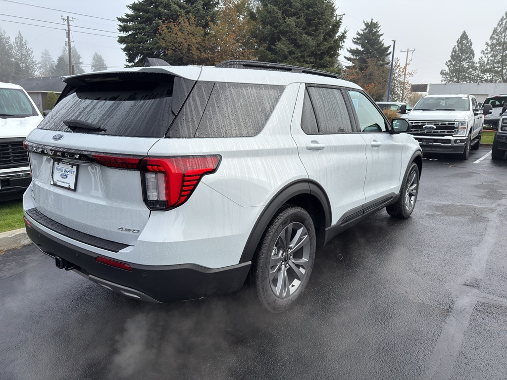 New 2026 Ford Explorer Active SUV