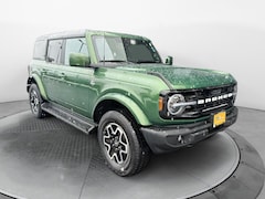 2025 Ford Bronco Outer Banks SUV