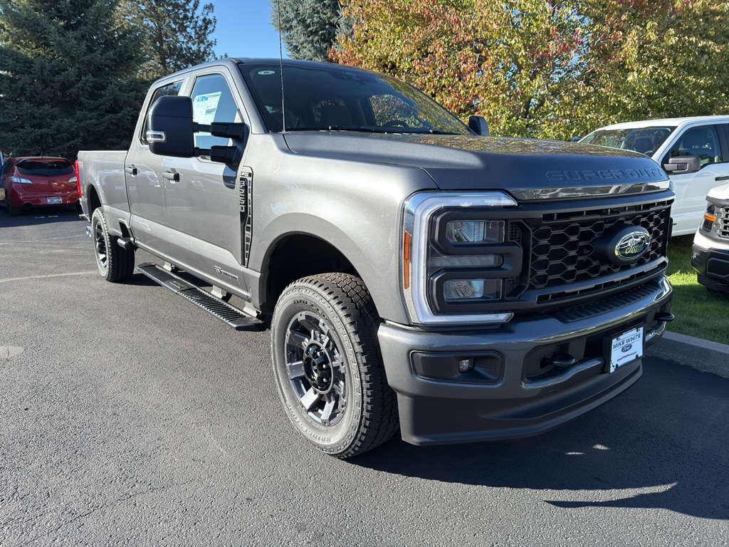 2026 Ford F-250 Super Duty XL's photo