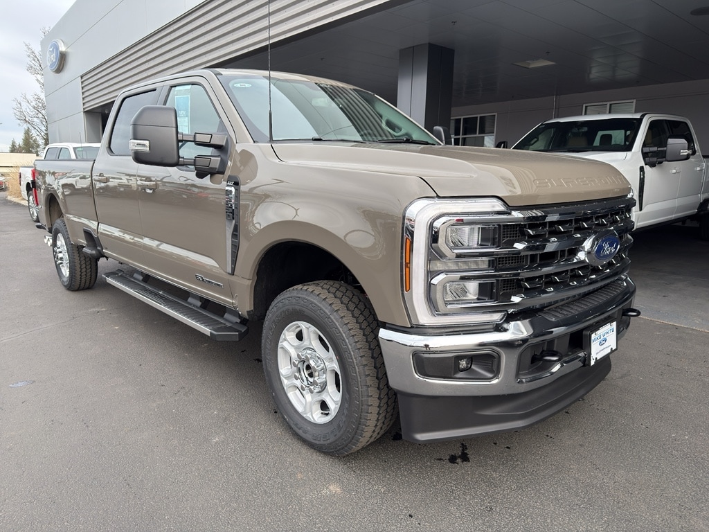 New 2026 Ford F-250 XLT Truck Crew Cab