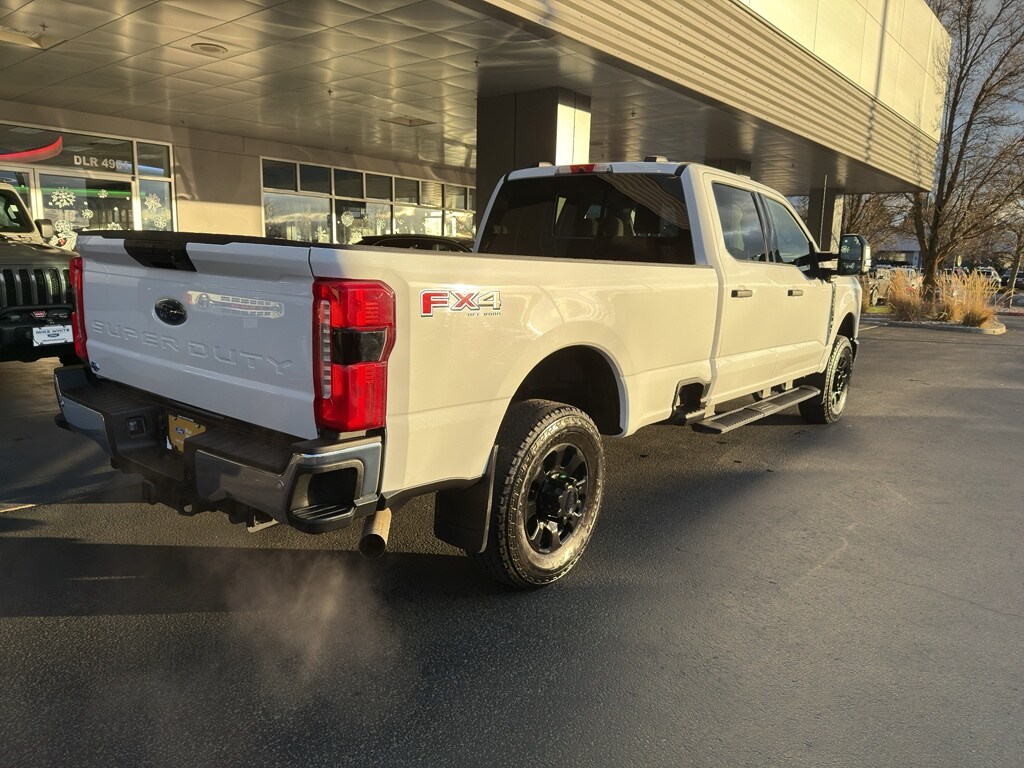 Used 2023 Ford F-350 XLT Crew Cab