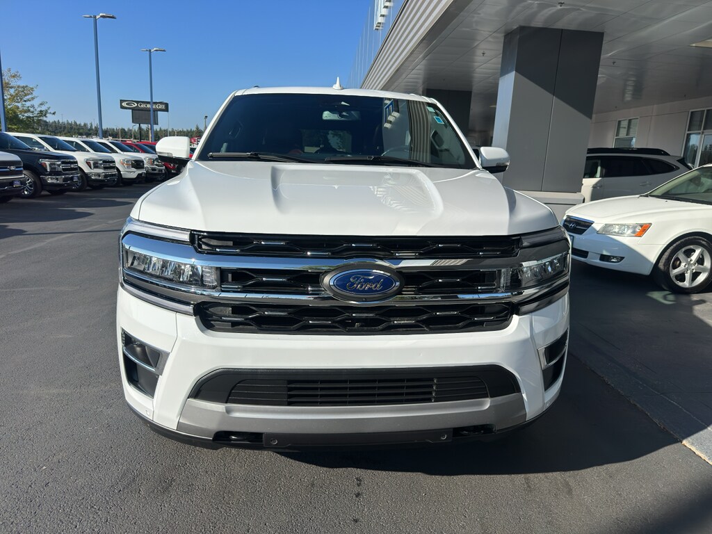 2024 Ford Expedition MAX Limited photo 2