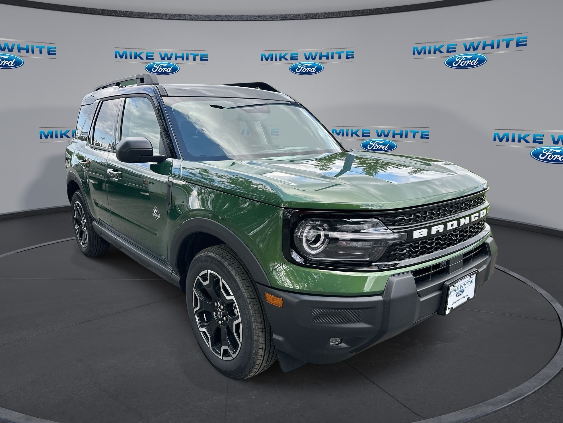 2025 Ford Bronco Sport Outer Banks's photo