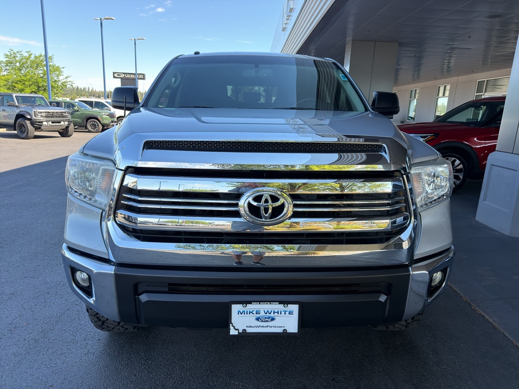 Used 2016 Toyota Tundra SR5 Crew Cab Short Bed Truck