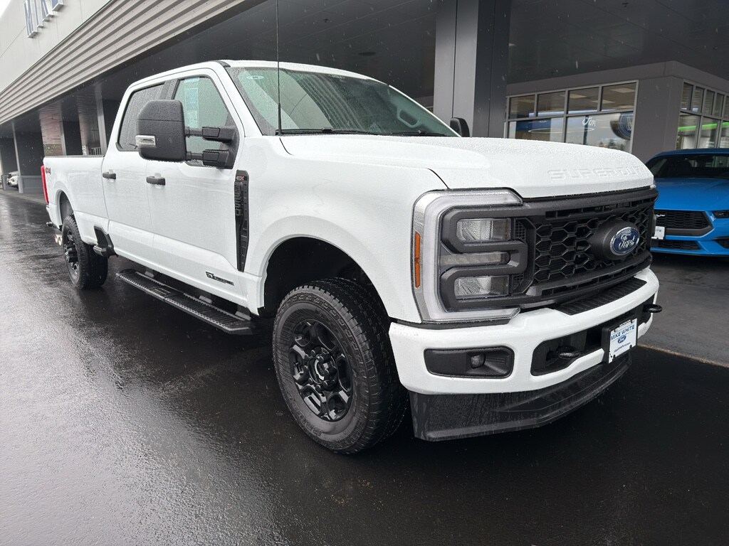 New 2026 Ford F-250 XL Truck Crew Cab