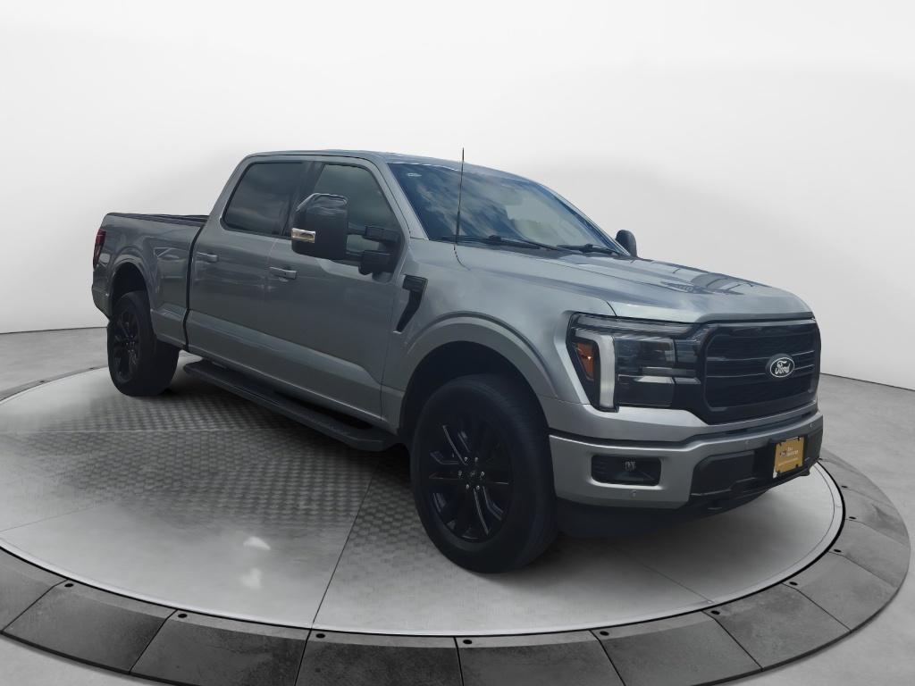2025 Ford F-150 Lariat 4x4 SuperCrew 157 in's photo