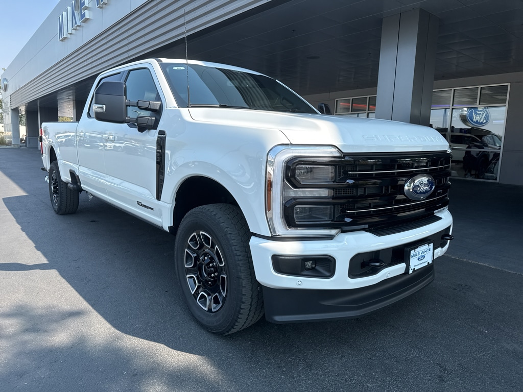 New 2026 Ford F-350 Platinum Truck Crew Cab